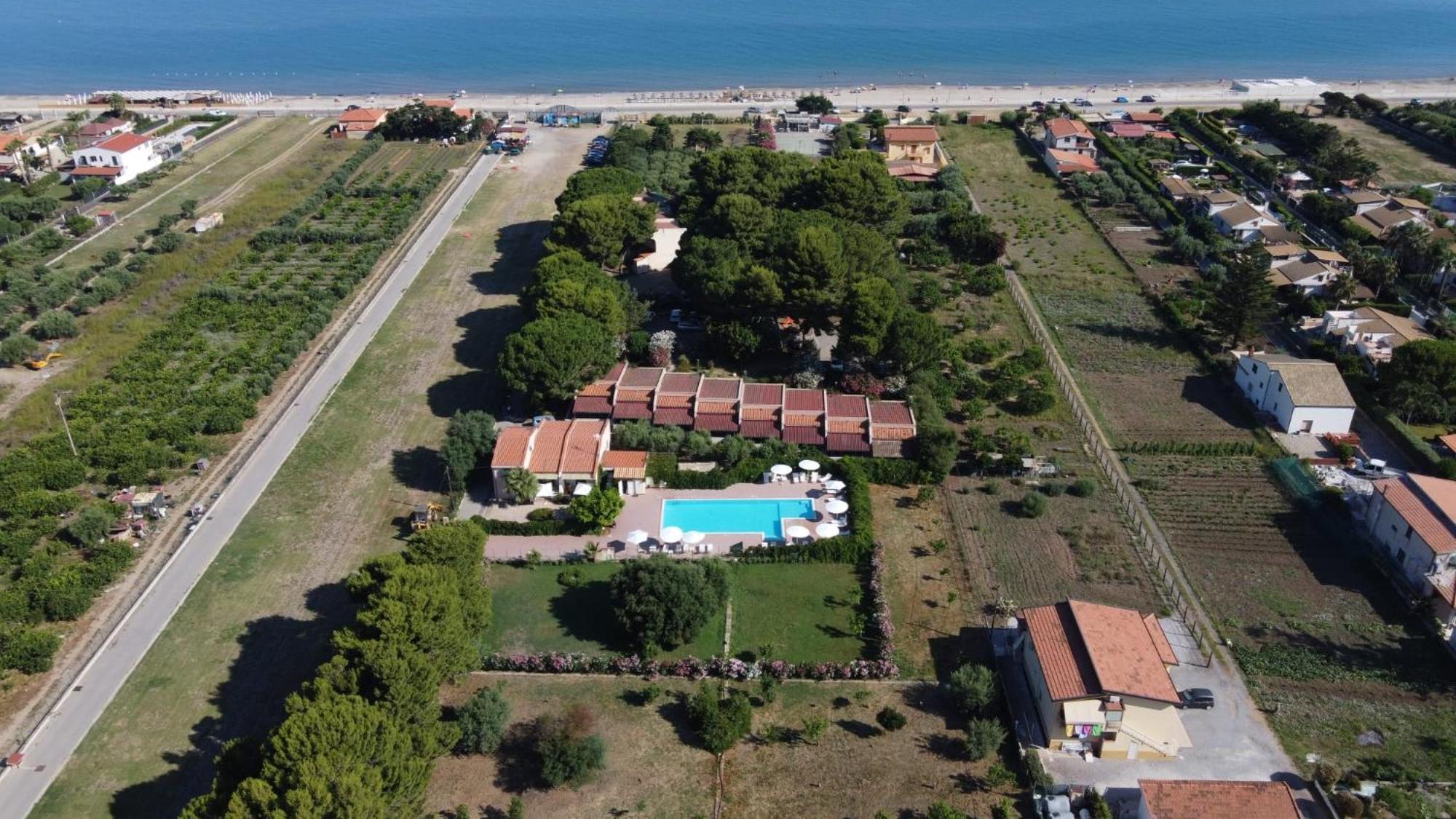 Villa Teti - Sicilia Campofelice Di Roccella Exterior foto